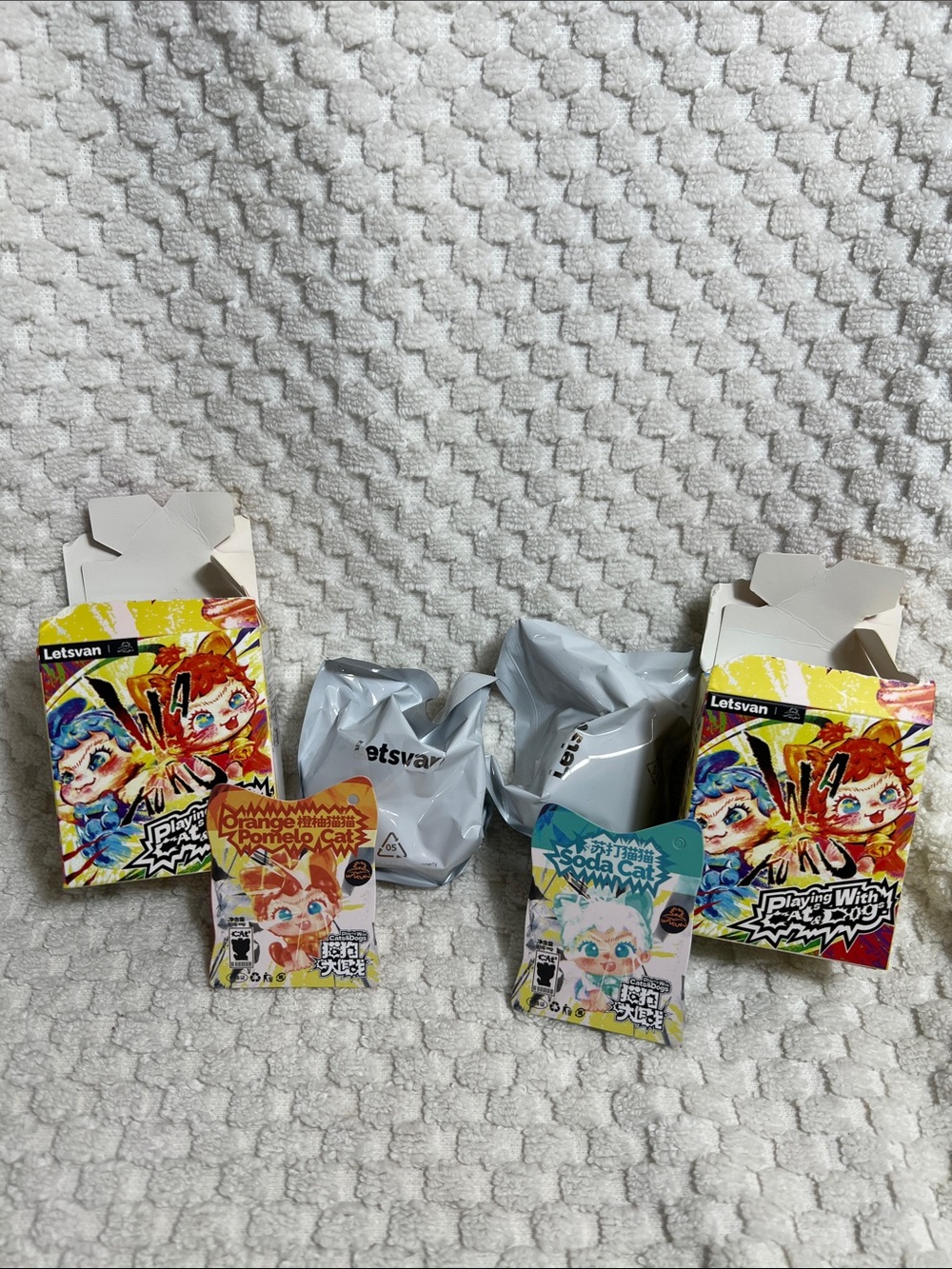 Letsvan WAKUKU Mini Figures both Cats - SODA CAT & ORANGE POMELO CAT